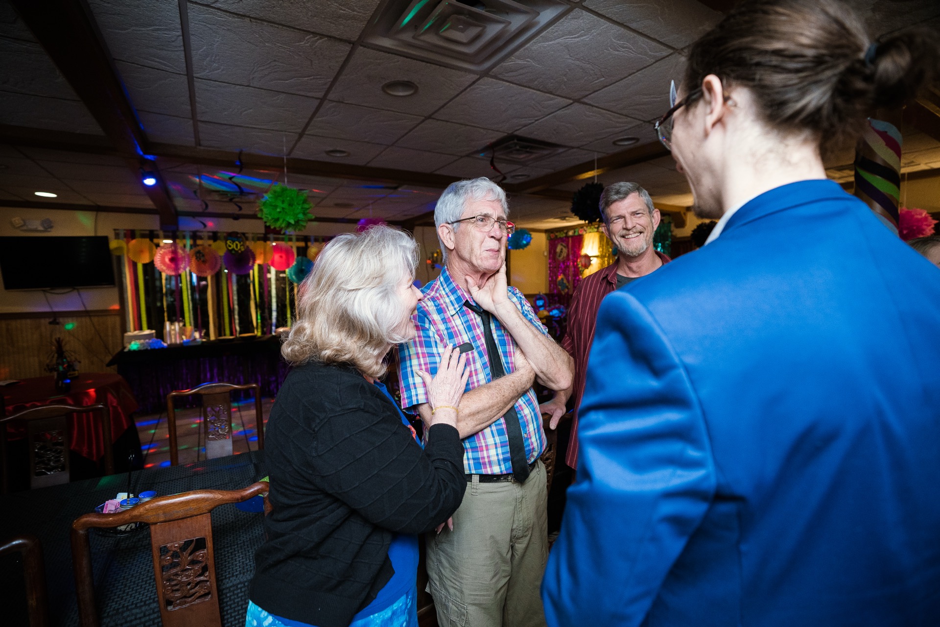 Cypress magician Rob Greenlee performing a strolling magic show