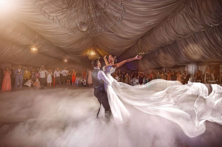 Wedding Magician Houston TX: Cocktail Hour Entertainment